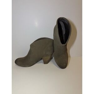 Carlos Santana Olive Suede Ankle Boots Women's Size 9 Block Heel